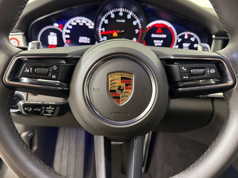 Used 2022 Porsche Panamera 4 Platinum Edition AWD/4WD image 30
