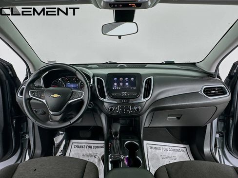 Used 2023 Chevrolet Equinox LT AWD/4WD image 12