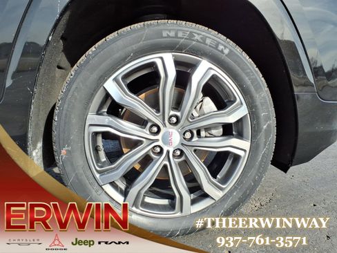 Used 2019 GMC Terrain Denali w/ LPO, Floor Liner Package image 9