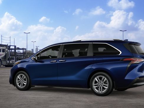 New 2026 Toyota Sienna Limited AWD/4WD image 5