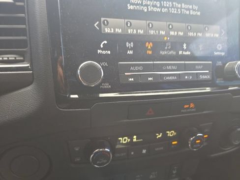Used 2022 Nissan Frontier Pro-X RWD image 13