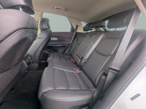 Used 2026 Genesis GV70 2.5T AWD/4WD image 12