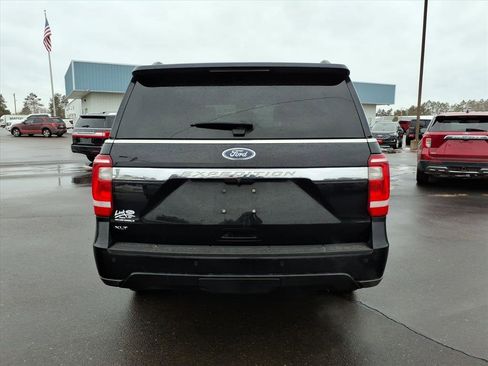 Used 2020 Ford Expedition XLT w/ Equipment Group 202A image 5
