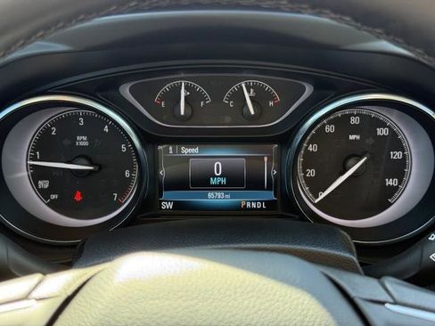 Used 2020 Buick Envision Essence w/ Experience Buick Package image 21