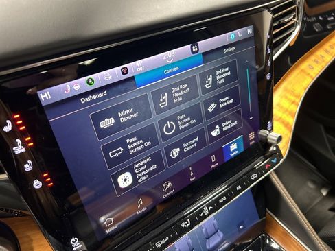 Certified 2024 Jeep Grand Wagoneer L Series III image 55