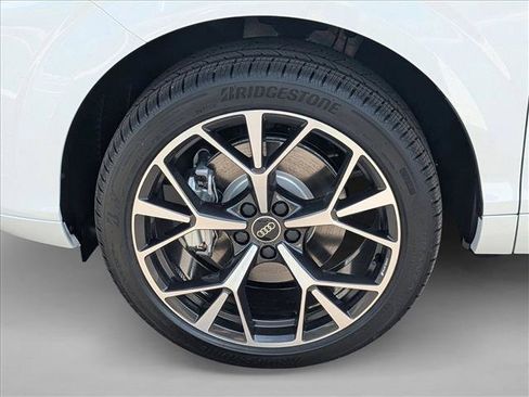 New 2026 Audi Q3 quattro 2.0T AWD/4WD image 9