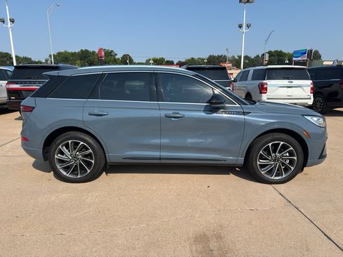 Used 2023 Lincoln Corsair Grand Touring w/ Equipment Group 302A AWD/4WD image 16