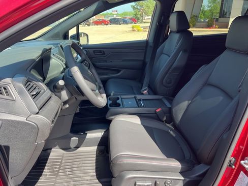New 2026 Honda Odyssey Sport-L image 10