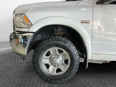 Used 2015 RAM 2500 Tradesman w/ Chrome Appearance Group AWD/4WD image 16