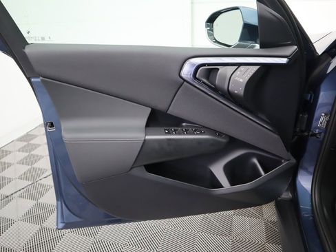 Certified 2025 BMW X3 xDrive30i w/ Convenience Package image 26