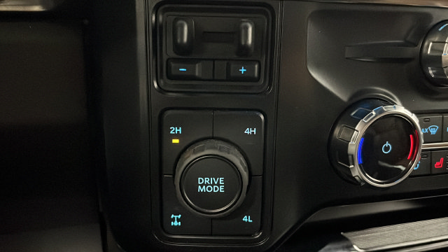 Used 2025 Ford F250 King Ranch AWD/4WD image 33