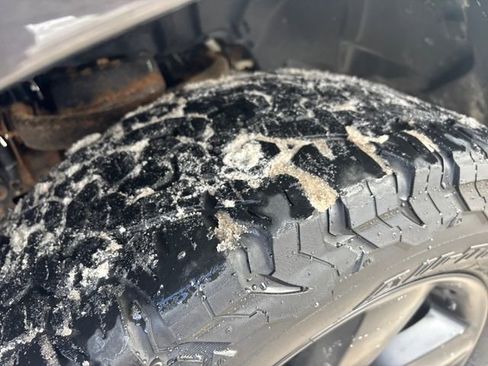 Used 2015 RAM 1500 Outdoorsman image 23