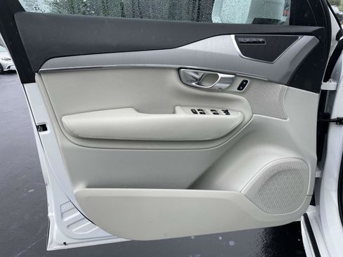 Certified 2023 Volvo XC90 B5 Core w/ Protection Package Premier AWD/4WD image 14