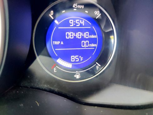 Used 2015 Honda Fit EX image 10