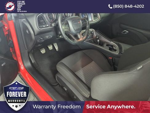 Used 2021 Dodge Challenger R/T Scat Pack RWD image 10