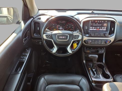 Used 2016 GMC Canyon SLT w/ Driver Alert Package image 4