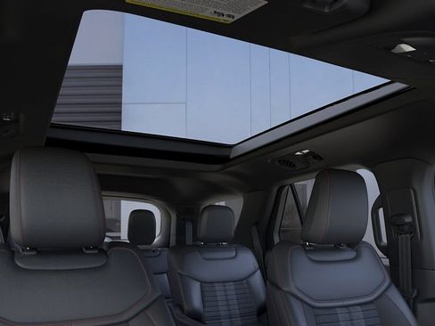 New 2026 Ford Explorer ST-Line w/ ST-Line Street Pack AWD/4WD image 22