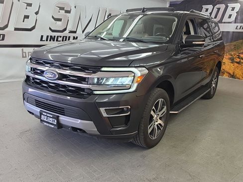 Used 2023 Ford Expedition Limited AWD/4WD image 19