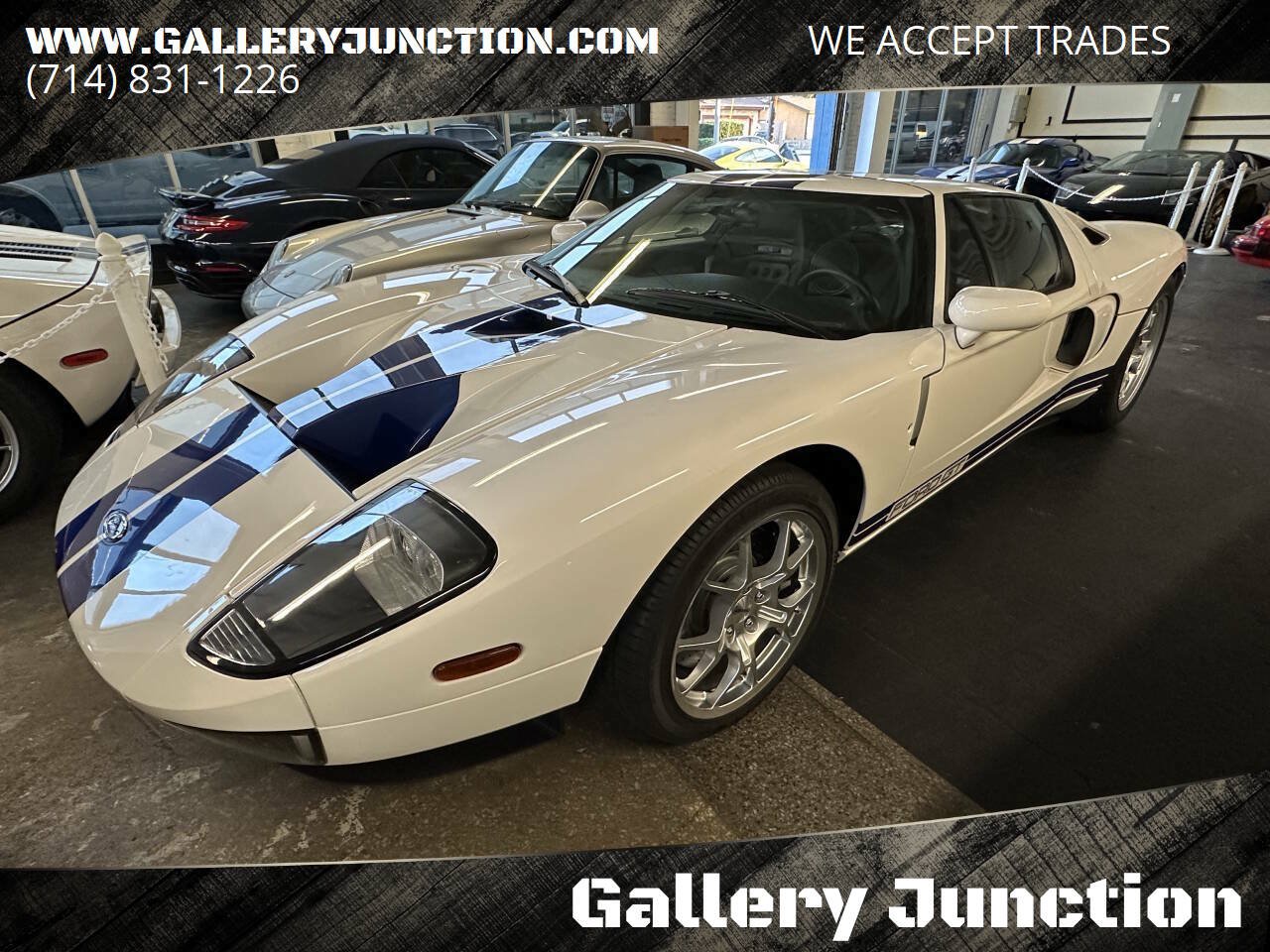 Used 2005 Ford GT RWD image 1