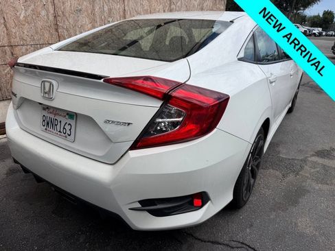 Used 2021 Honda Civic Sport image 3