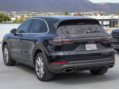 Used 2021 Porsche Cayenne AWD/4WD image 4