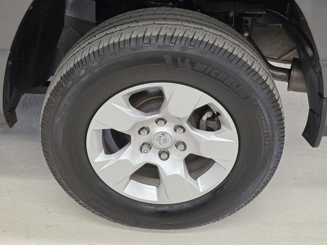 Used 2023 RAM 1500 Lone Star AWD/4WD image 55