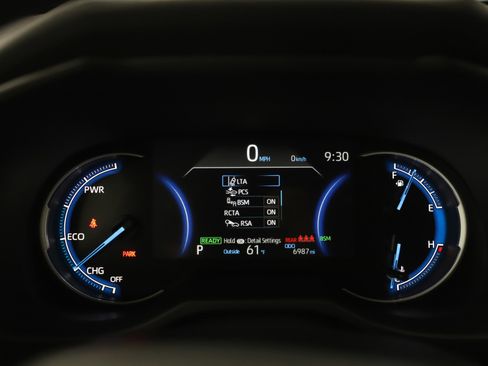 Used 2025 Toyota RAV4 LE image 24