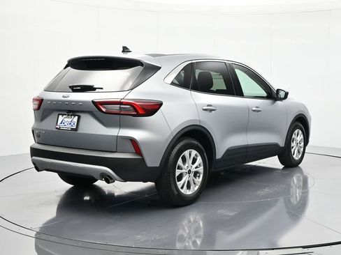 Used 2024 Ford Escape Active FWD image 5
