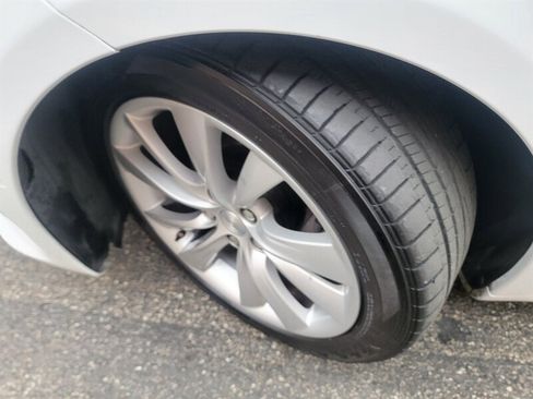 Used 2016 Tesla Model S image 31