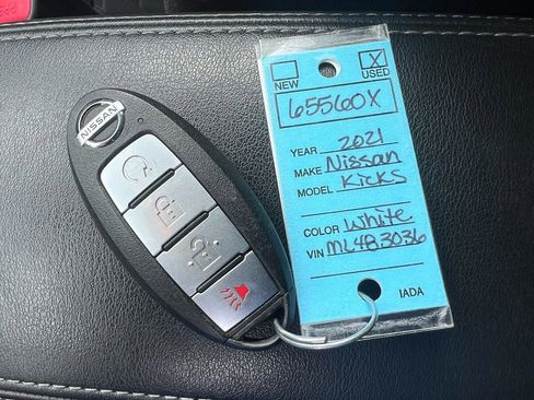 Used 2021 Nissan Kicks SV FWD image 30