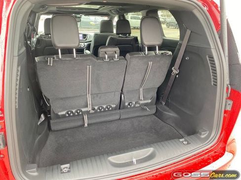 New 2026 Chrysler Pacifica Limited image 10