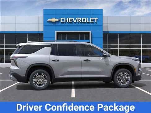 New 2026 Chevrolet Traverse LT w/ Driver Confidence Package FWD image 6