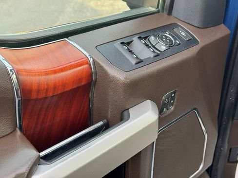 Used 2022 Ford F350 King Ranch w/ King Ranch Ultimate Package image 12