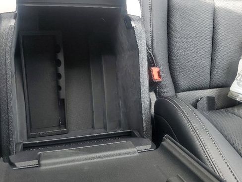 Used 2019 Ford F150 Lariat w/ Equipment Group 502A Luxury RWD image 22