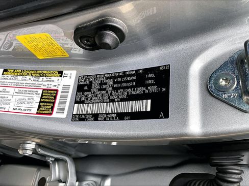 Used 2022 Toyota Highlander XLE FWD image 34