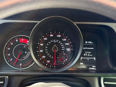 Used 2023 Hyundai Elantra SEL FWD image 21