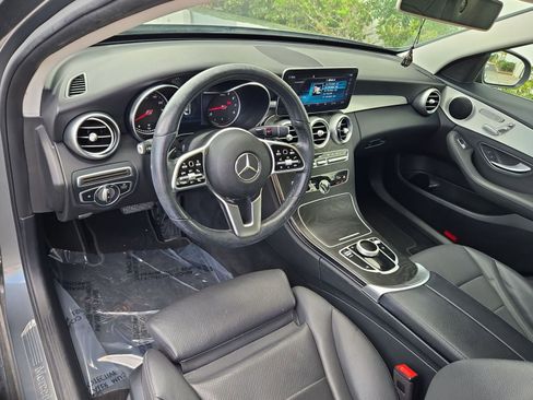 Used 2019 Mercedes-Benz C 300 Sedan image 11