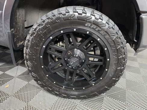 Used 2019 Ford F150 Lariat w/ Equipment Group 502A Luxury image 9