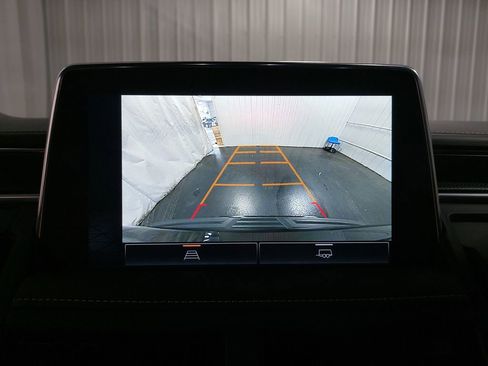 Used 2023 GMC Yukon SLT image 27