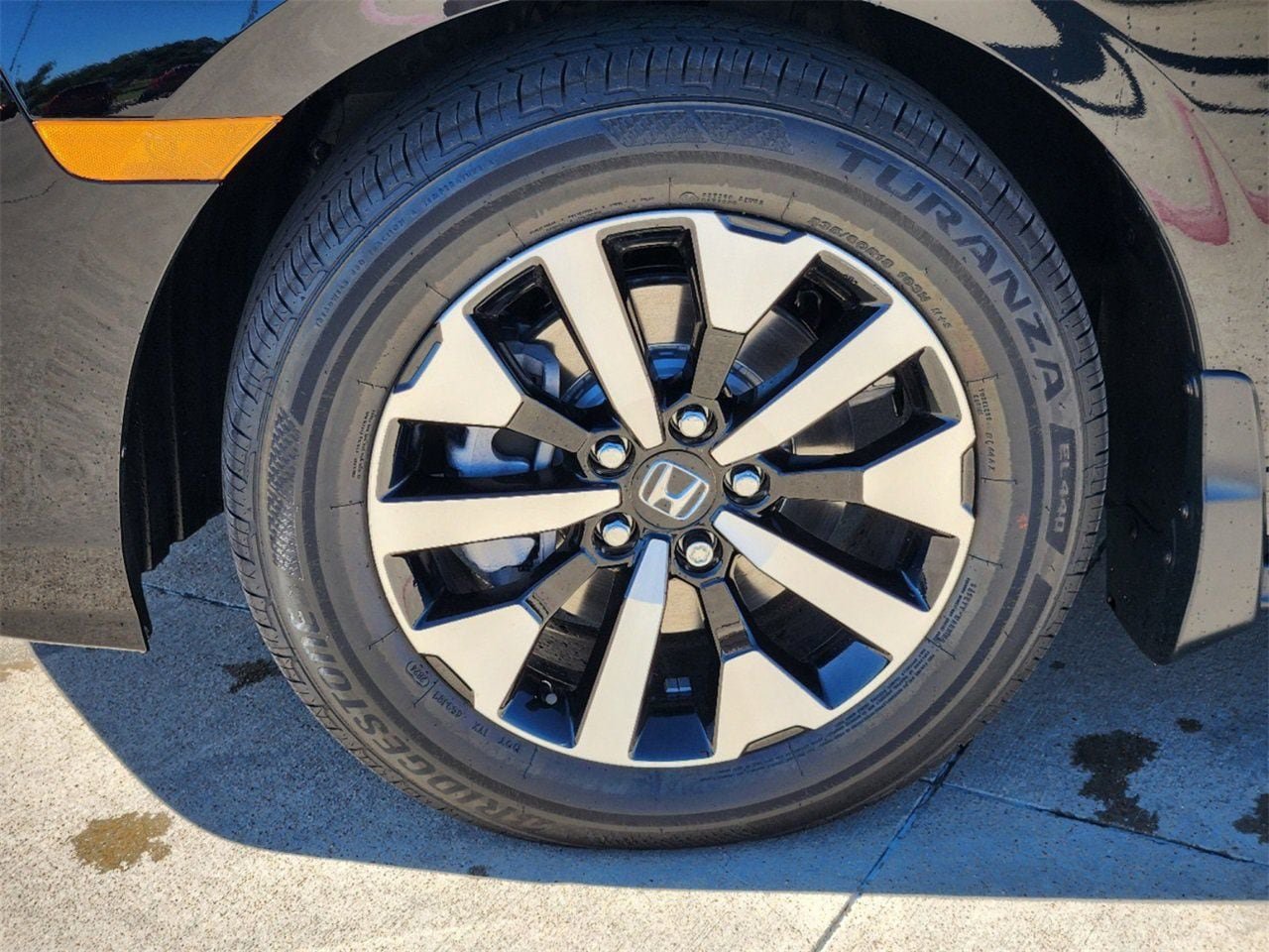 New 2026 Honda Odyssey EX-L image 8