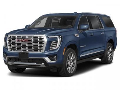 New 2026 GMC Yukon XL Denali w/ Sun & Power Step Package