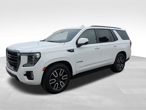 Used 2023 GMC Yukon AT4 w/ AT4 Premium Plus Package image 3