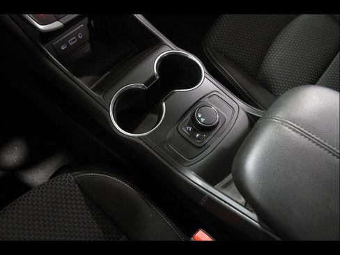 Certified 2024 GMC Terrain SLE FWD image 14