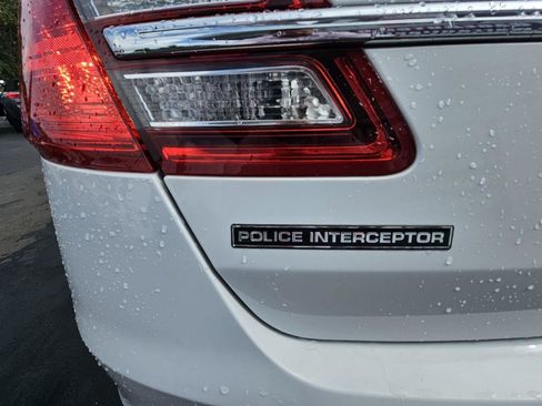 Used 2017 Ford Taurus Police Interceptor AWD w/ Ready For The Road Package image 25