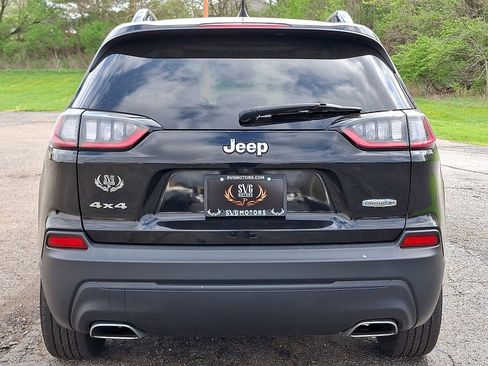 Used 2022 Jeep Cherokee Latitude Lux w/ Sun & Sound Group AWD/4WD image 22