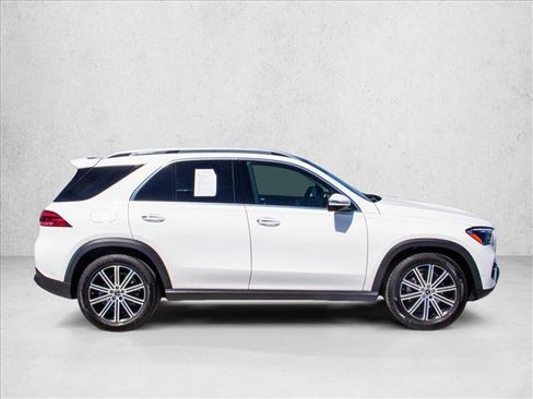 Certified 2026 Mercedes-Benz GLE 350 4MATIC image 4