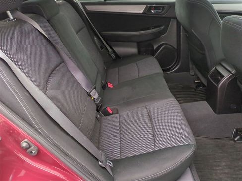 Used 2017 Subaru Outback 2.5i Premium image 26