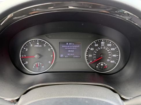 Used 2023 Kia Seltos S AWD/4WD image 12