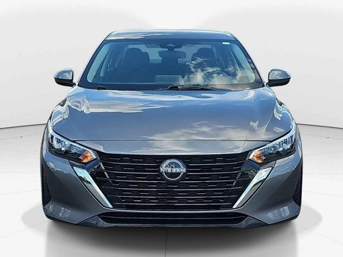 Used 2024 Nissan Sentra SV FWD image 12