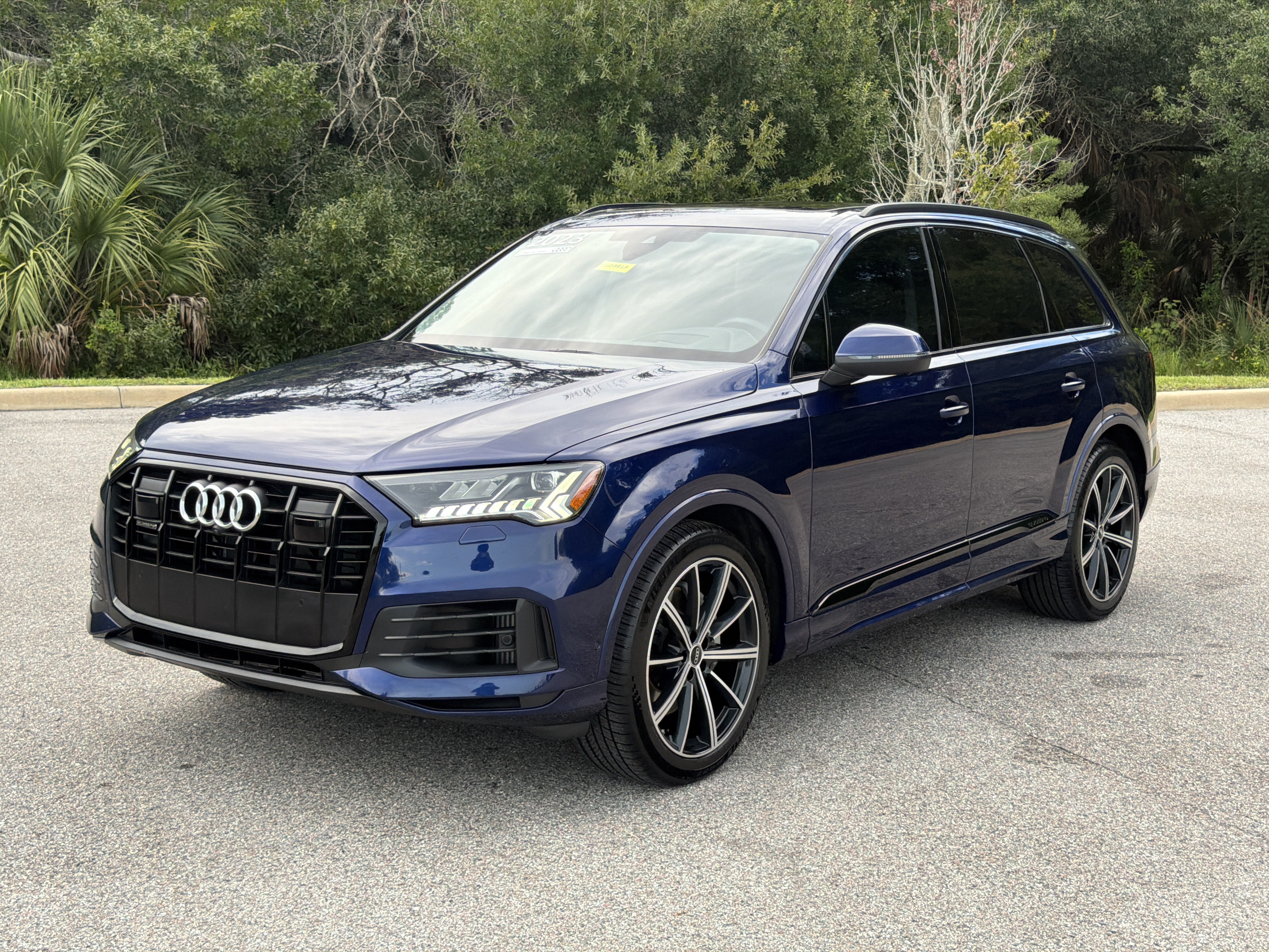 Certified 2023 Audi Q7 3.0T Prestige AWD/4WD image 3